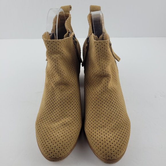 Dolce Vita Sable Camel Suede Leather Ankle Bootie - Picture 3 of 14